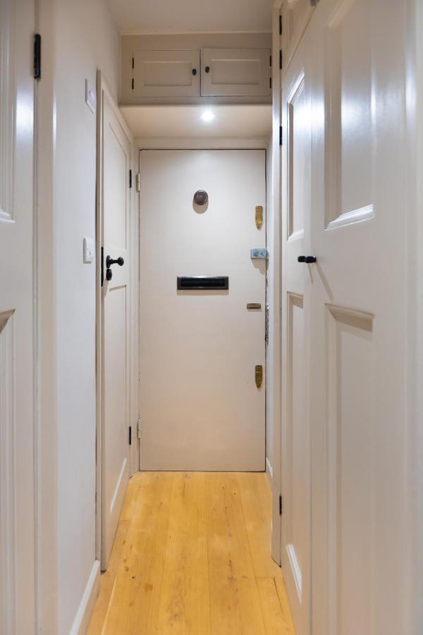 Cozy Apt In Central London Apartment Екстериор снимка