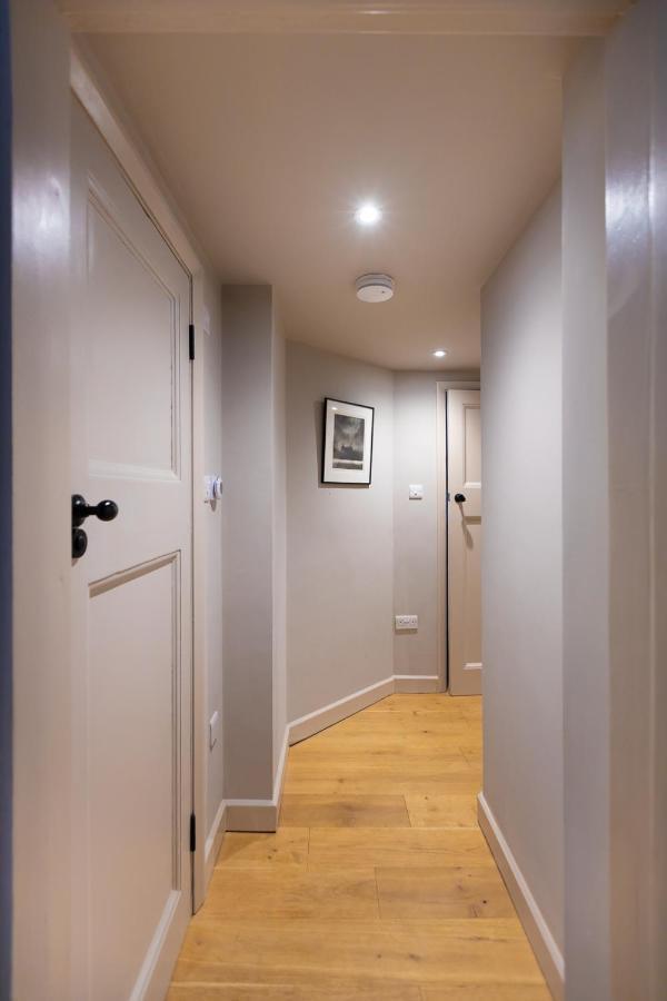 Cozy Apt In Central London Apartment Екстериор снимка